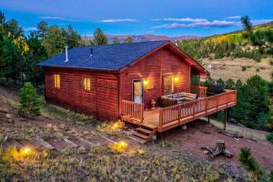 obrázek - Monarch Landing, A Cozy Cabin w/360 Mountain Views