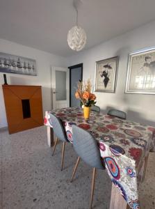 Mefistofeles ZH Apartaments