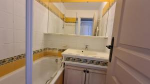 Les restanques du Golfe de SAINT TROPEZ,