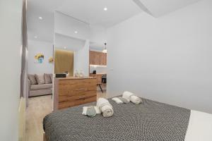 Urban Chic Apartment in the Heart of Athens