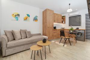Urban Chic Apartment in the Heart of Athens
