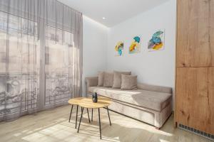 Urban Chic Apartment in the Heart of Athens