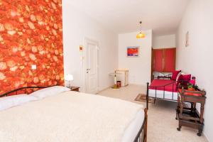 Perama Hotel, Karpathos