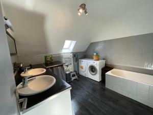 Maisons de vacances Villa Morgat Beach : photos des chambres