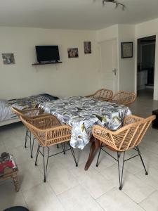 Maisons de vacances Les Gites de la Colo : Maison de Vacances