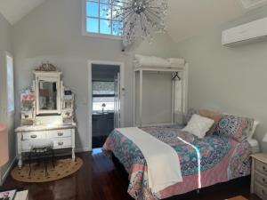 Memory Lane Accommodation