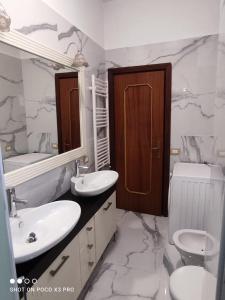 Residenza Regina Margherita, Apud Montes