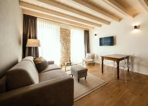 Il Vicolo Suite Apartments - Il Corso