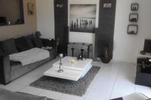 Villas villa climatisee avec piscine privee bien placee. : photos des chambres
