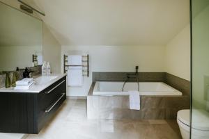 Number 3 - Close to Lake - Family Friendly