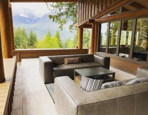 New Denver Lodge