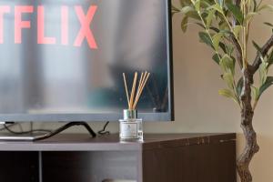 Stunning Views l Last-Minute Escape l Free Parking l Sleeps 6 l By Zen Nights Short Lets & Serviced Accommodations