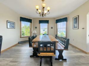 High View at Short Sands Brought to you by GetAway Vacations