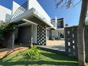 Oceanami 4-Bedroom Resort Villa - Ấp Lò Gốm