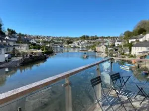 Tidal Waters - Noss Mayo