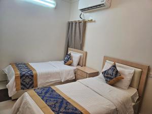 قصور العزيزية للشقق المخدومة