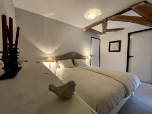 Maisons de vacances Gite Souvigny, 7 pieces, 12 personnes - FR-1-489-510 : photos des chambres