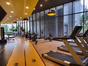 Neu Suite Ampang, LRT Jelatek, Gleneagles Hospital