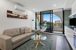 Complete Host Essence Apartments