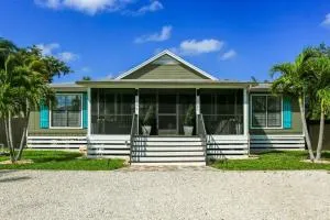 Bay Harbor Oasis 52 - Iona