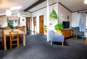 Aura @ Home - Ohinemutu