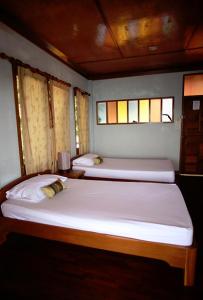 Lighthouse Bungalows