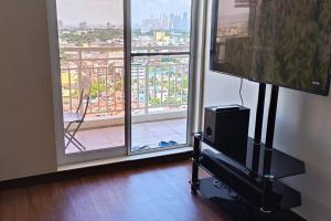 DMCI TheOrabella QC,1 BR wbal in Cubao38sqm condo