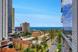 Signature Ocean views 9th floor 2 bed 2 bath free parking