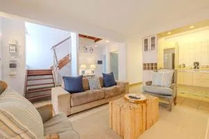 The Waterfront Cottage F3 - Vineta