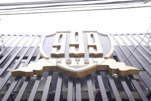999 Hotel, Hotels - Angeles