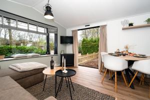 Stijlvol, rustig chalet midden in de Veluwse natuur mét weidezicht