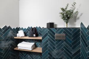 Hotels Hotel Restaurant la Couronne : Chambre Double - Accessible aux Personnes à Mobilité Réduite 