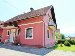 obrázek - Modern apartment with garden near the Petzen ski area in Eberndorf Carinthia