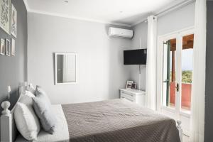 Ionian Sea View Apartments at Barbati by Konnect