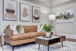 Cozy Retreat - Walkable to Bars & Restaurants