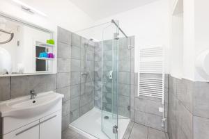 Amber Terrace Studios Downtown