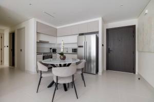 Goldbest - 2bdr Marina view