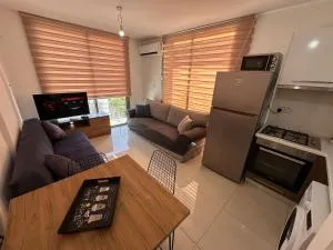 Kyrenia center penthouse residence apartment - Nicosia