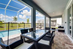 1596 MC - Enchanted 6BR Villa: Pool Magic for 14