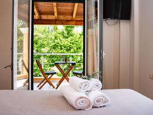 Catherine Luxury Holiday House close to Corfu Town