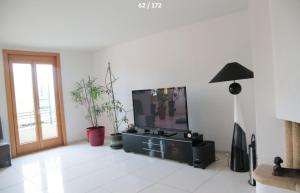Appartements Evian Magnifique T3 face au lac wifi et parking : photos des chambres