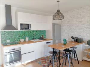 Costa Adeje Topfloor corner panoramics views & pools