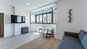 Modern Retreat 2 in Faro by Lovelystay