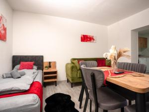 Serviceroom24 - Apartment 4 in Herten WLAN - Smart-TV - 24-7 Check-in und Küche