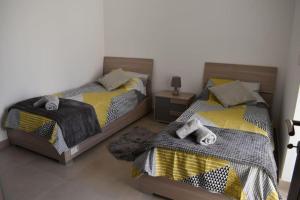 Luxury Two Bedroom Apartment