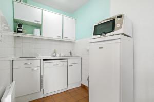 Appartements Le Mas Berliat F2 N°15 : photos des chambres