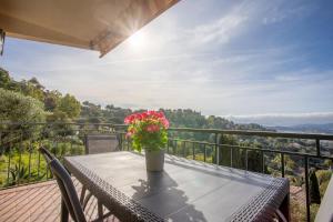 Maisons de vacances Le Mas Berliat F2 N°16 : photos des chambres