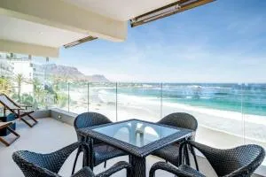 Ocean Breeze - Clifton