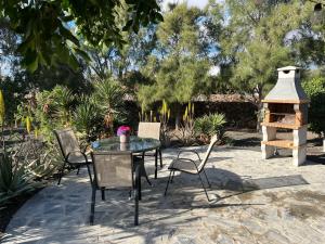 Home2Book Casa Julianna, Dream Oasis with Pool