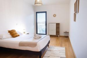 GuestReady - Charming Caniço Retreat